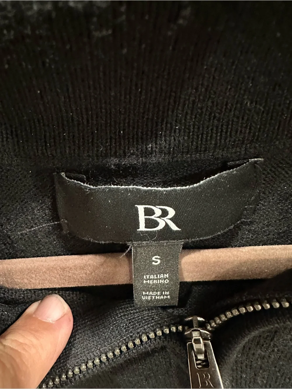 Banana Republic refined black